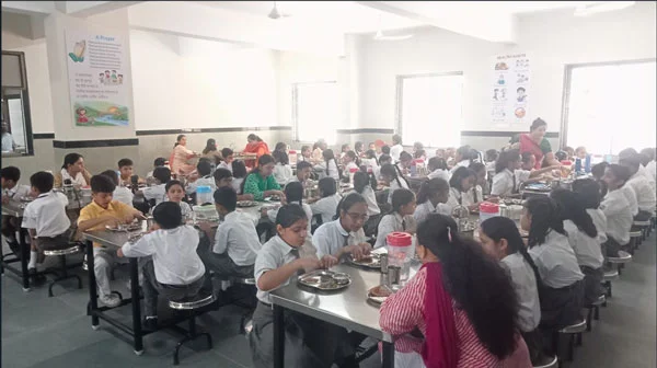 Ambe Group of Schools | Amenities - Dining