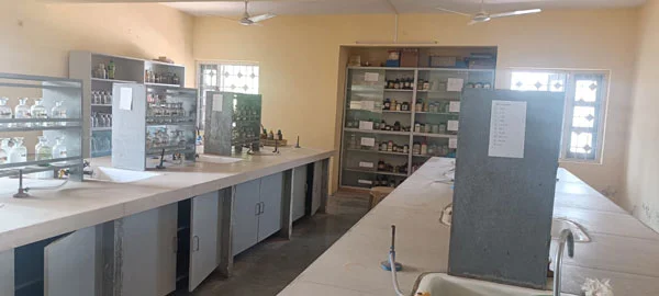 Ambe Group of Schools | Amenities - Laboratories
